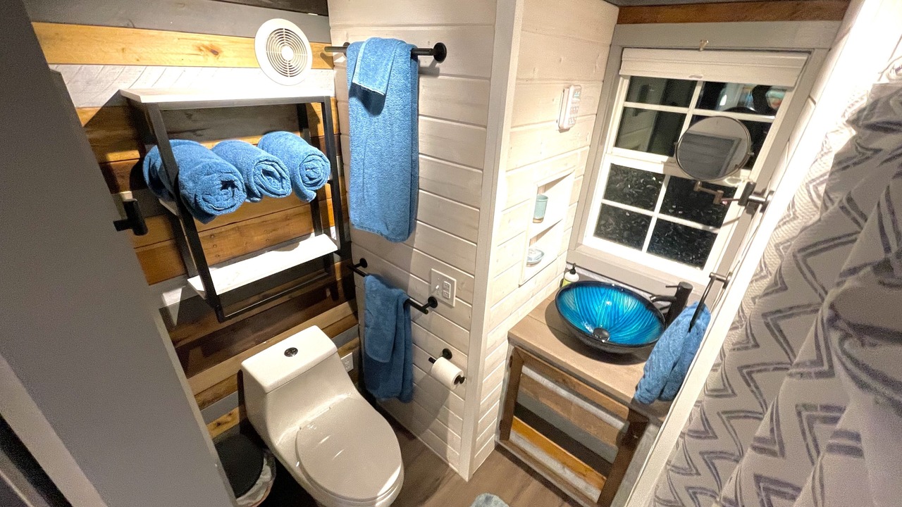Photo of Bathroom in Victor