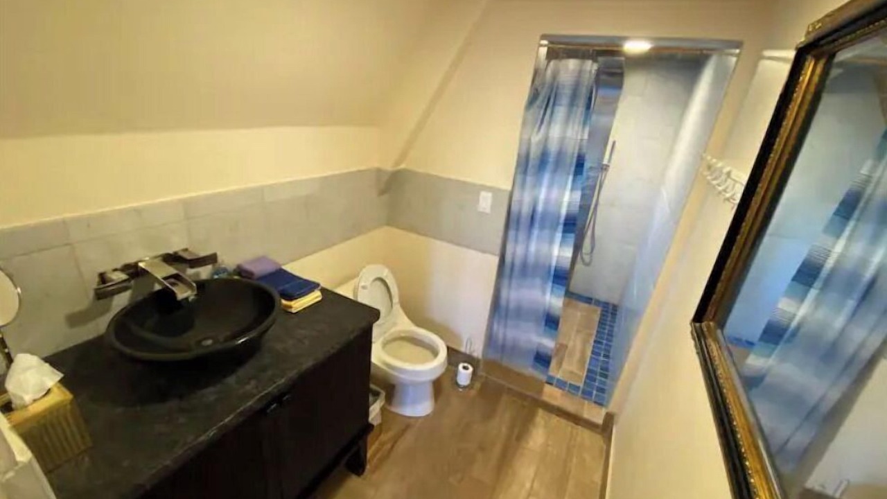 Photo of Bathroom in Warm Springs