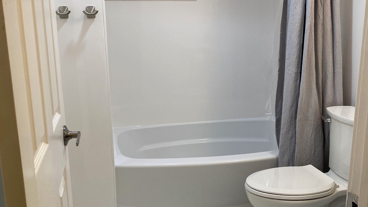 Photo of Bathroom in Murray