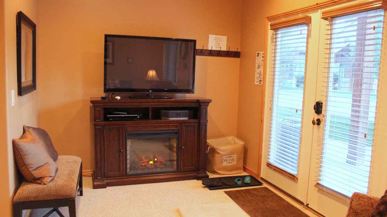 Photo of Livingroom in Wolf Creek