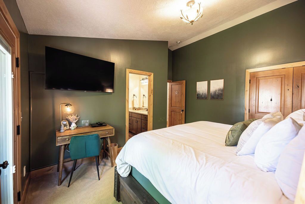 Photo of Bedroom in Holladay