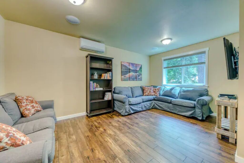 Photo of Livingroom in Welches
