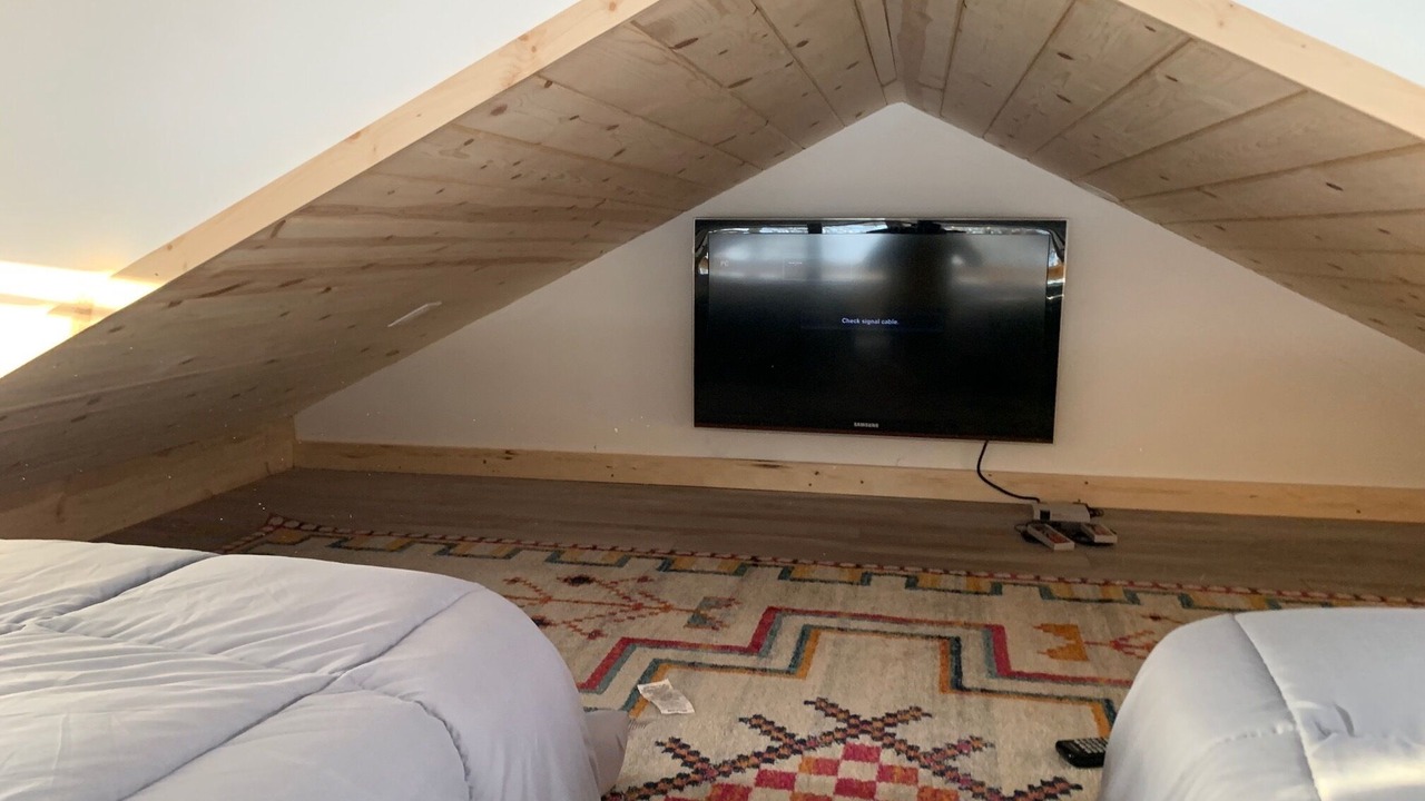 Photo of Bedroom in Victor