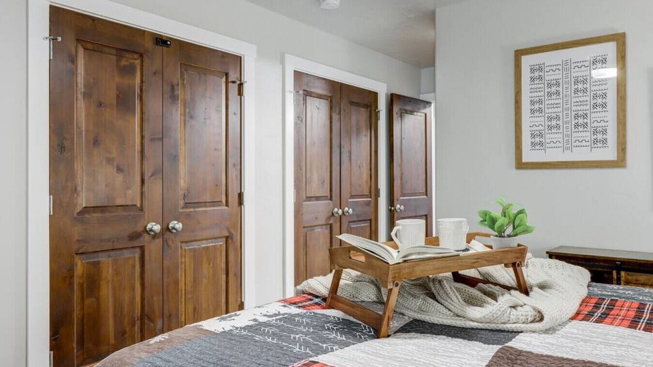 Photo of Bedroom in Fir Grove Estates