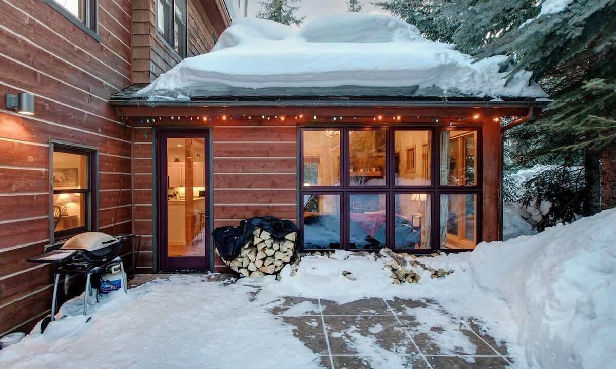 Photo of Patio Balcony in Teton Village