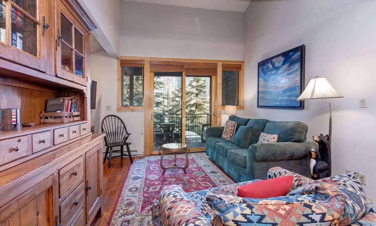 Photo of Livingroom in Teton Village