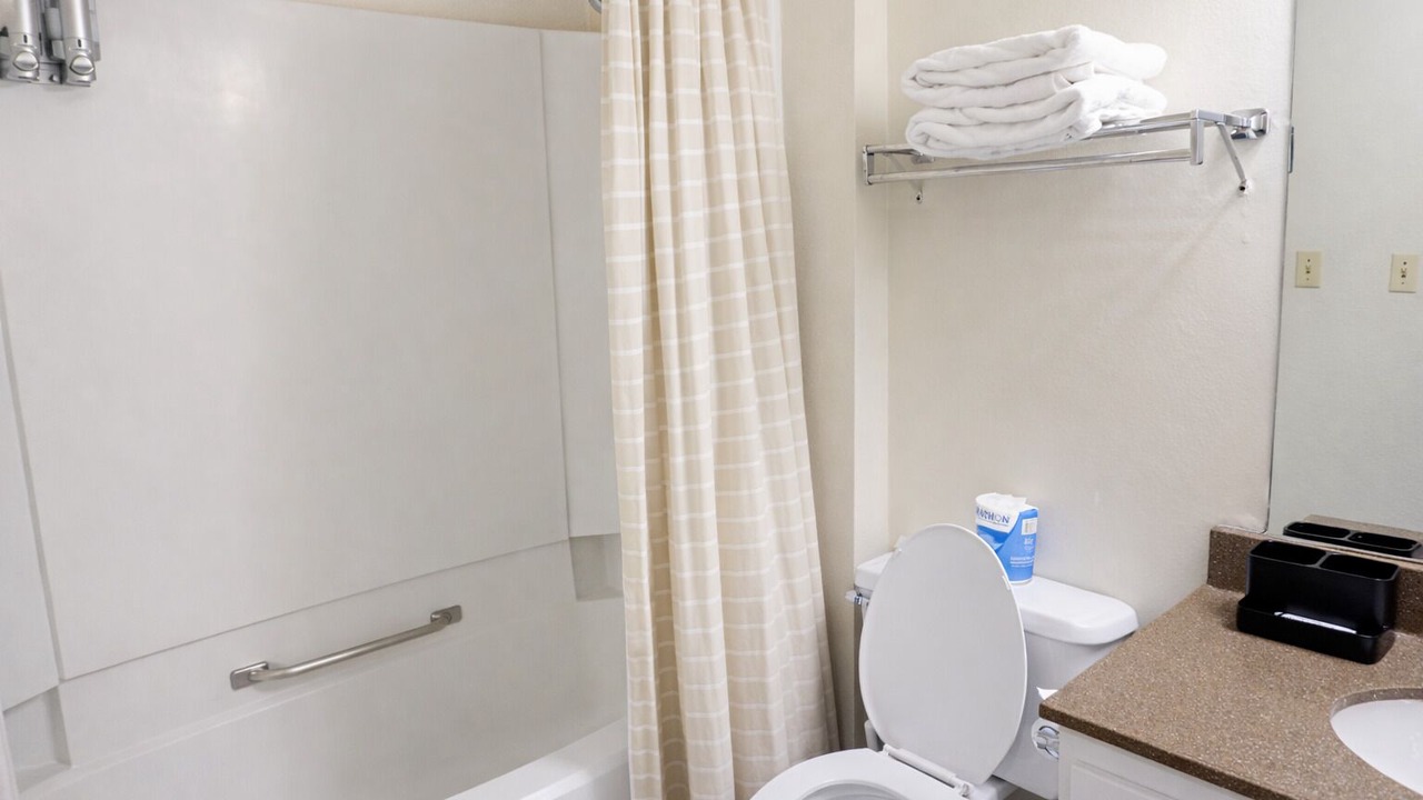 Photo of Bathroom in Central City