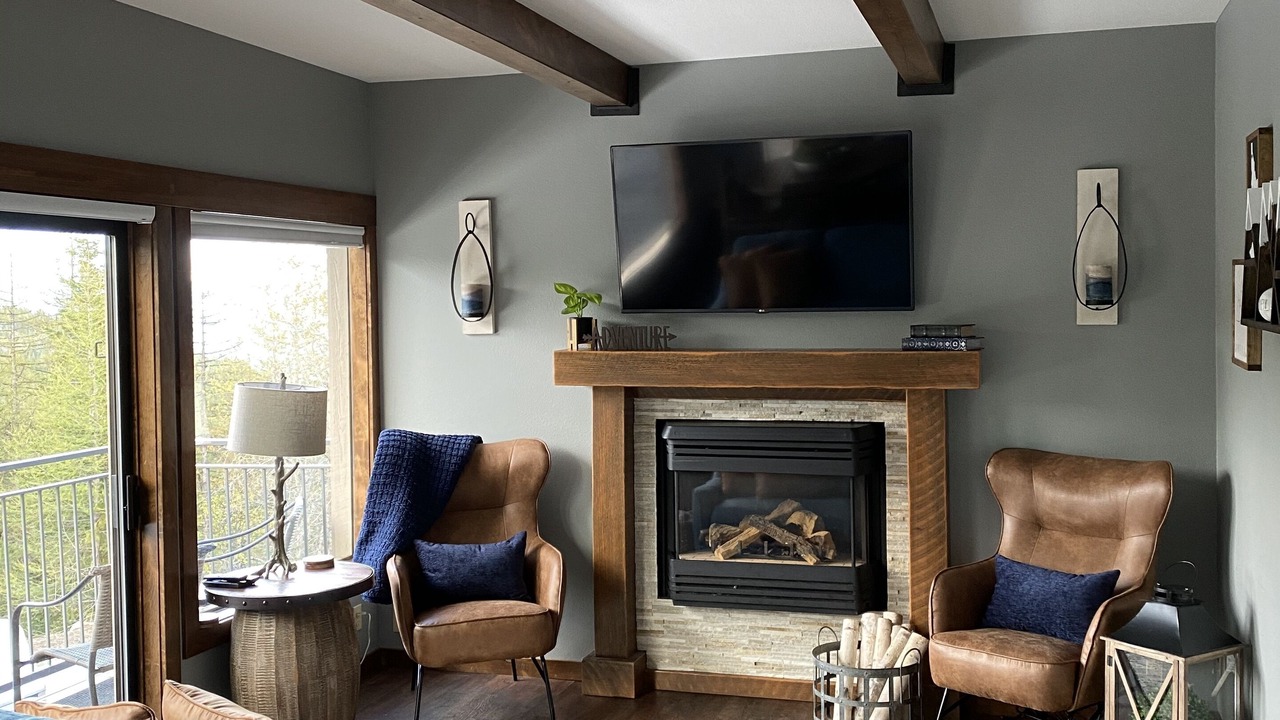 Photo of Livingroom in Sandpoint