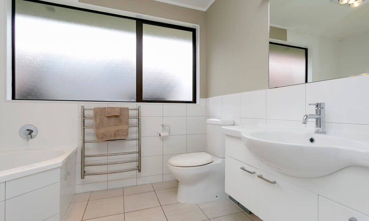 Photo of Bathroom in Richmond Heights