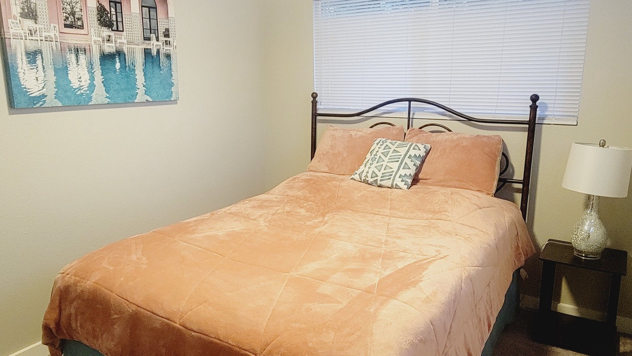 Photo of Bedroom in Mount Baker