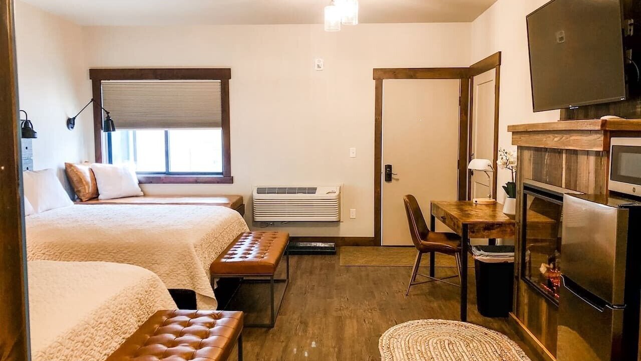 Photo of Bedroom in West Yellowstone