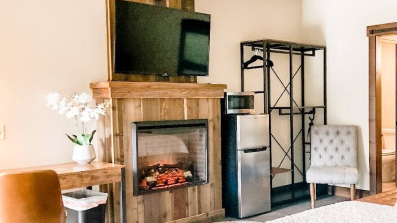 Photo of Bedroom in West Yellowstone