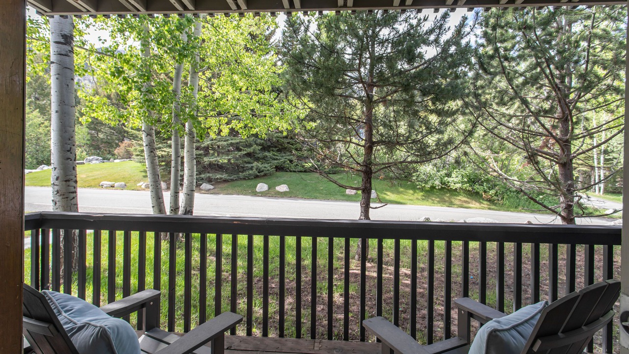 Photo of Patio Balcony in Teton Village