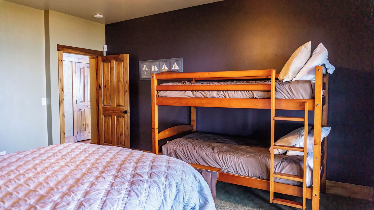 Photo of Bedroom in Garden City