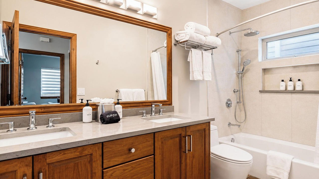 Photo of Bathroom in Bear Hollow Village