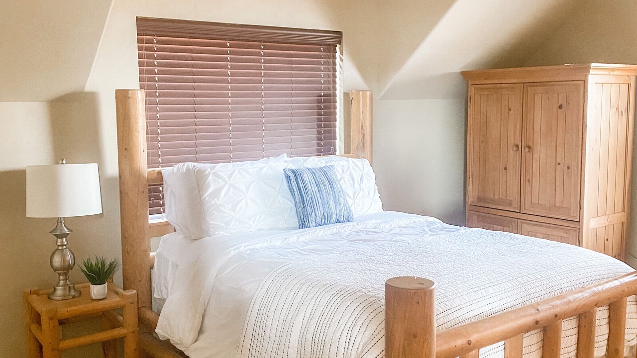 Photo of Bedroom in Harbor Village