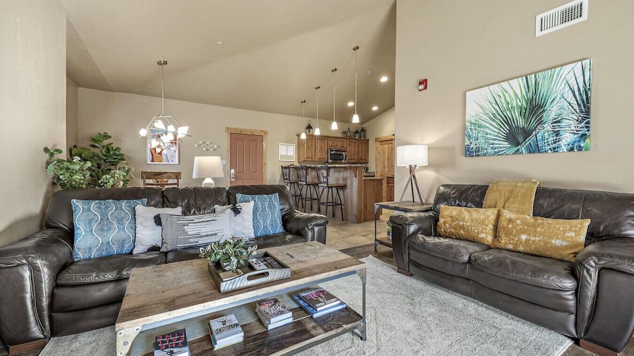 Photo of Livingroom in Bear Hollow Village