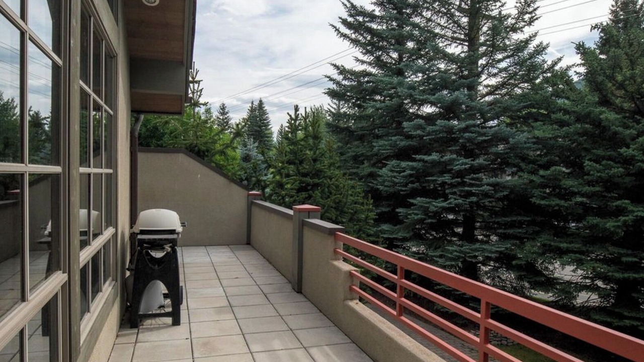 Photo of Patio Balcony in Warm Springs