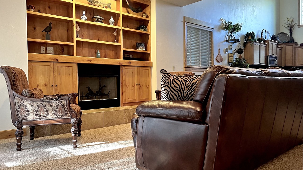 Photo of Livingroom in Victor