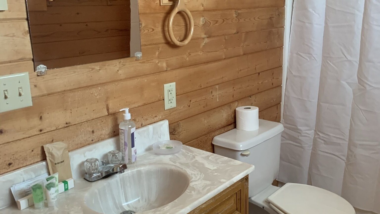 Photo of Bathroom in Freedom
