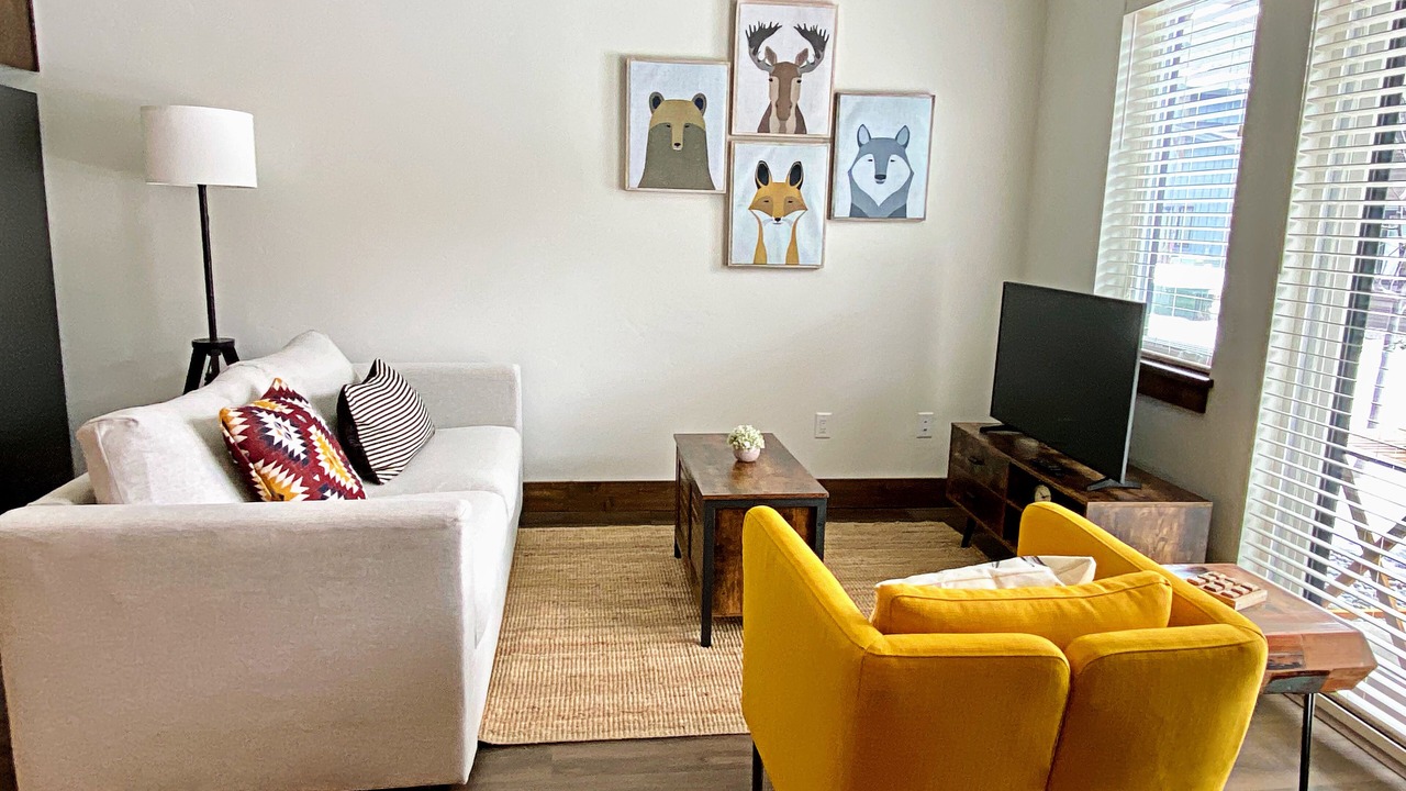 Photo of Livingroom in Victor