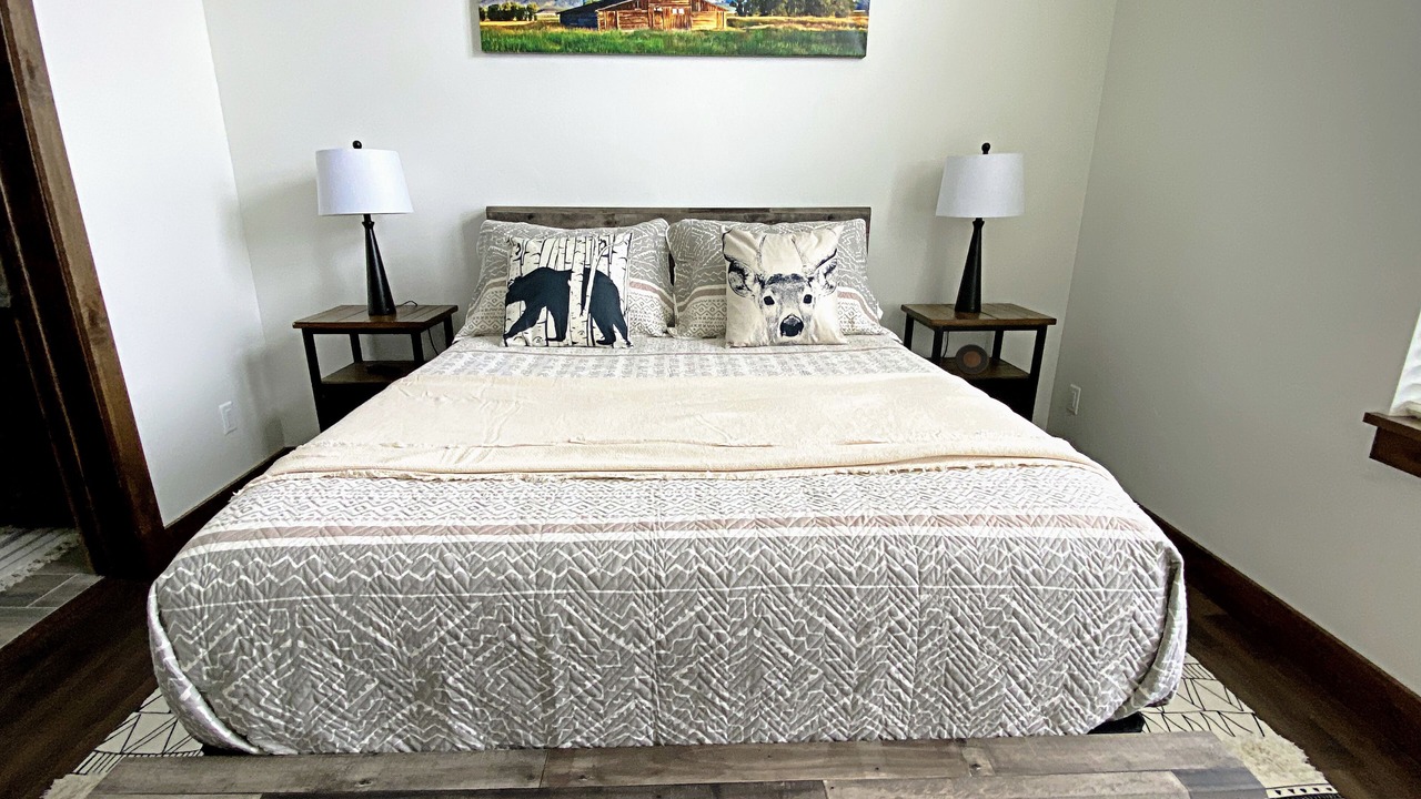 Photo of Bedroom in Victor