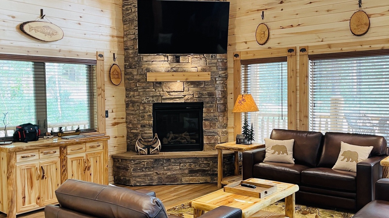 Photo of Livingroom in Island Park