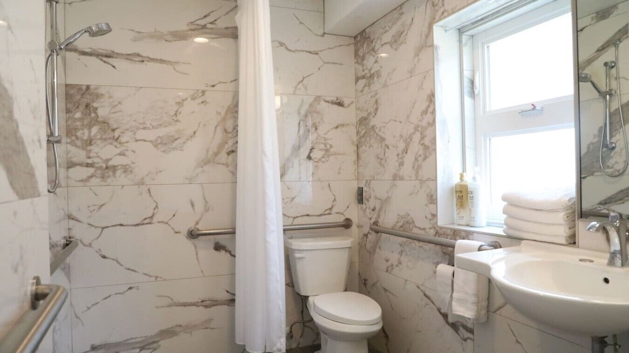 Photo of Bathroom in Edgemont