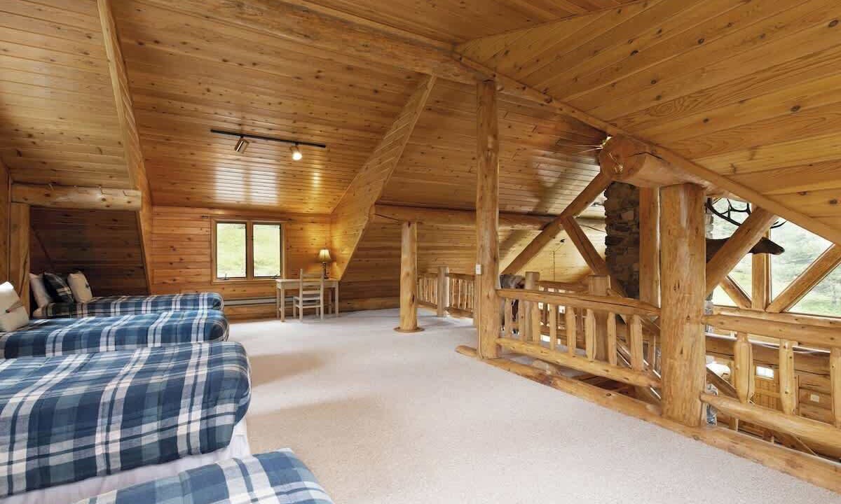 Photo of Bedroom in Gallatin Gateway