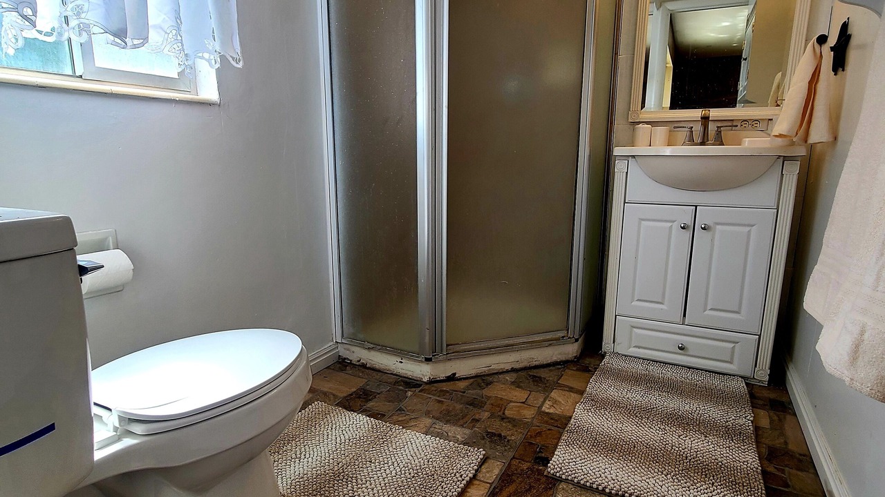 Photo of Bathroom in Cottonwood Heights