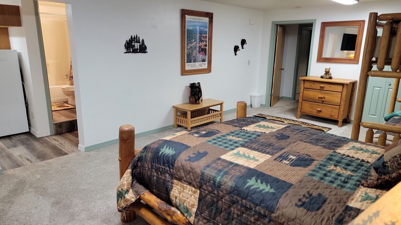 Photo of Bedroom in Victor