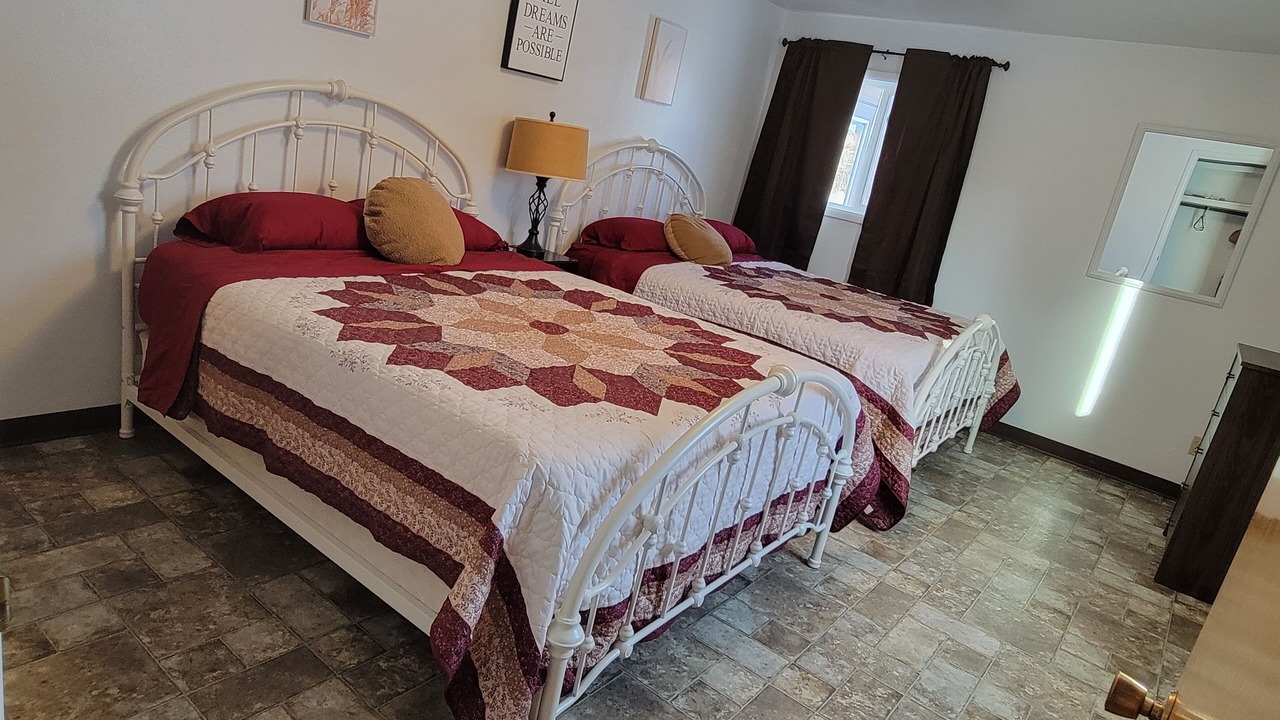 Photo of Bedroom in Victor
