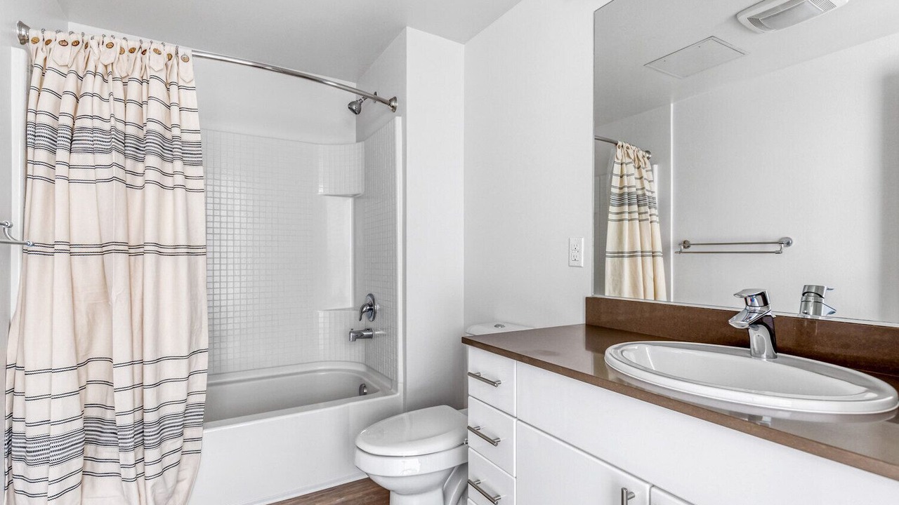 Photo of Bathroom in West Woodland