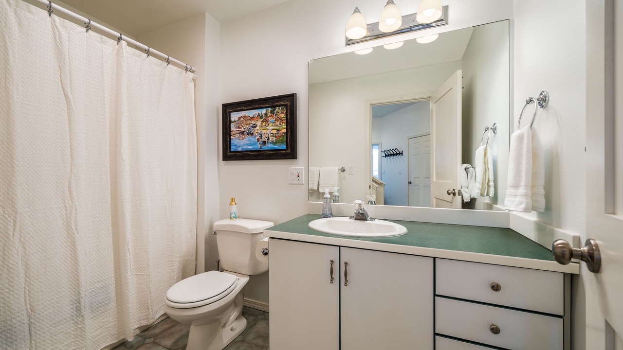 Photo of Bathroom in Wapato Point
