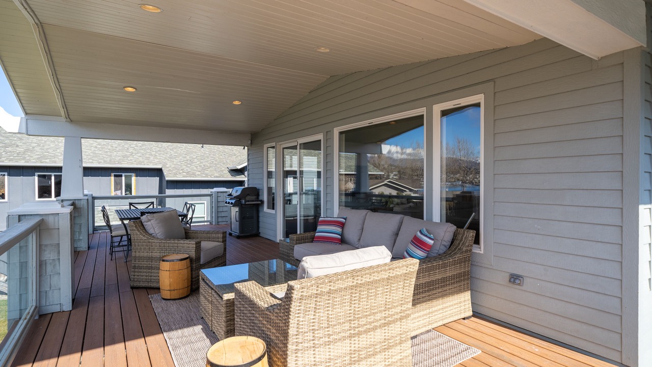 Photo of Patio Balcony in Wapato Point