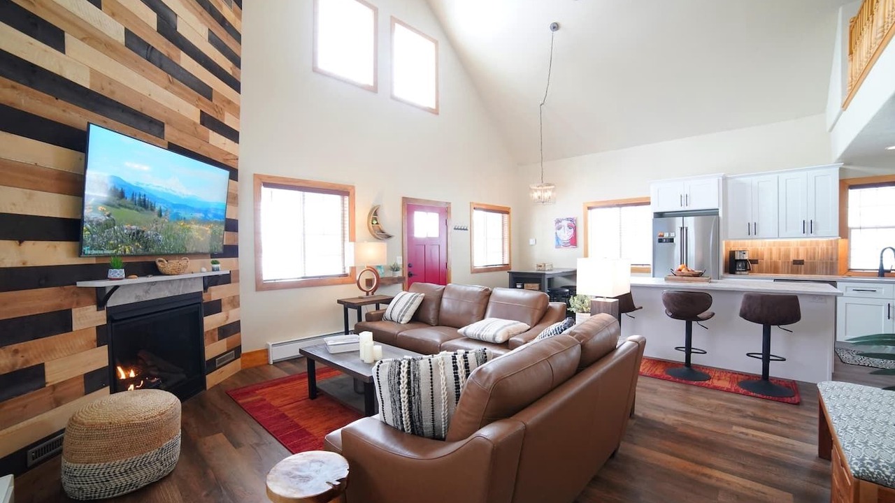 Photo of Bedroom in Creekside Meadows