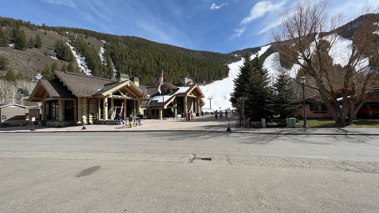 Photo of Others in Warm Springs
