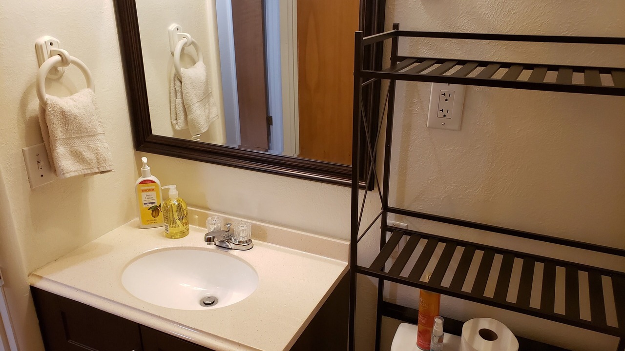 Photo of Bathroom in Sunset