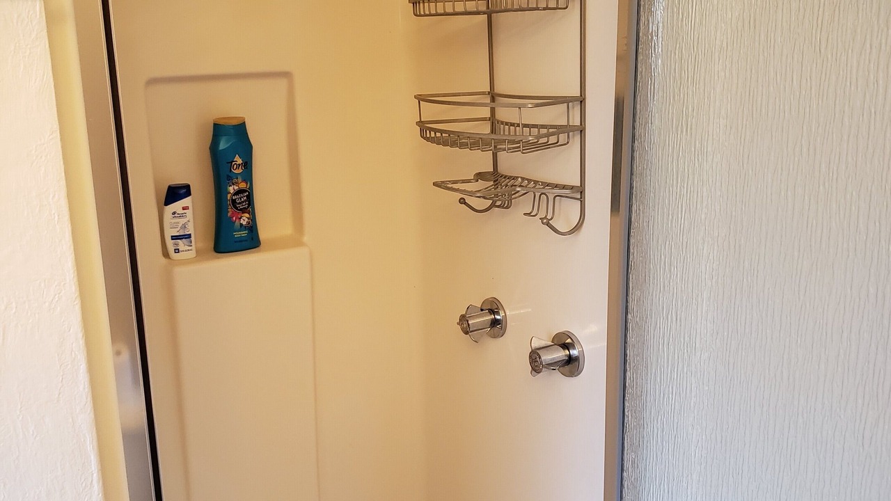 Photo of Bathroom in Sunset