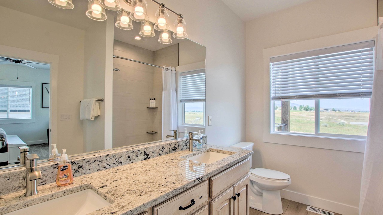 Photo of Bathroom in Sweetwater