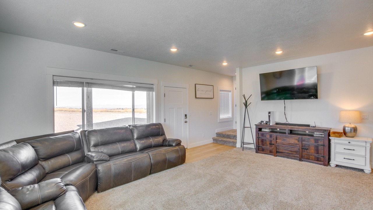 Photo of Livingroom in Sweetwater