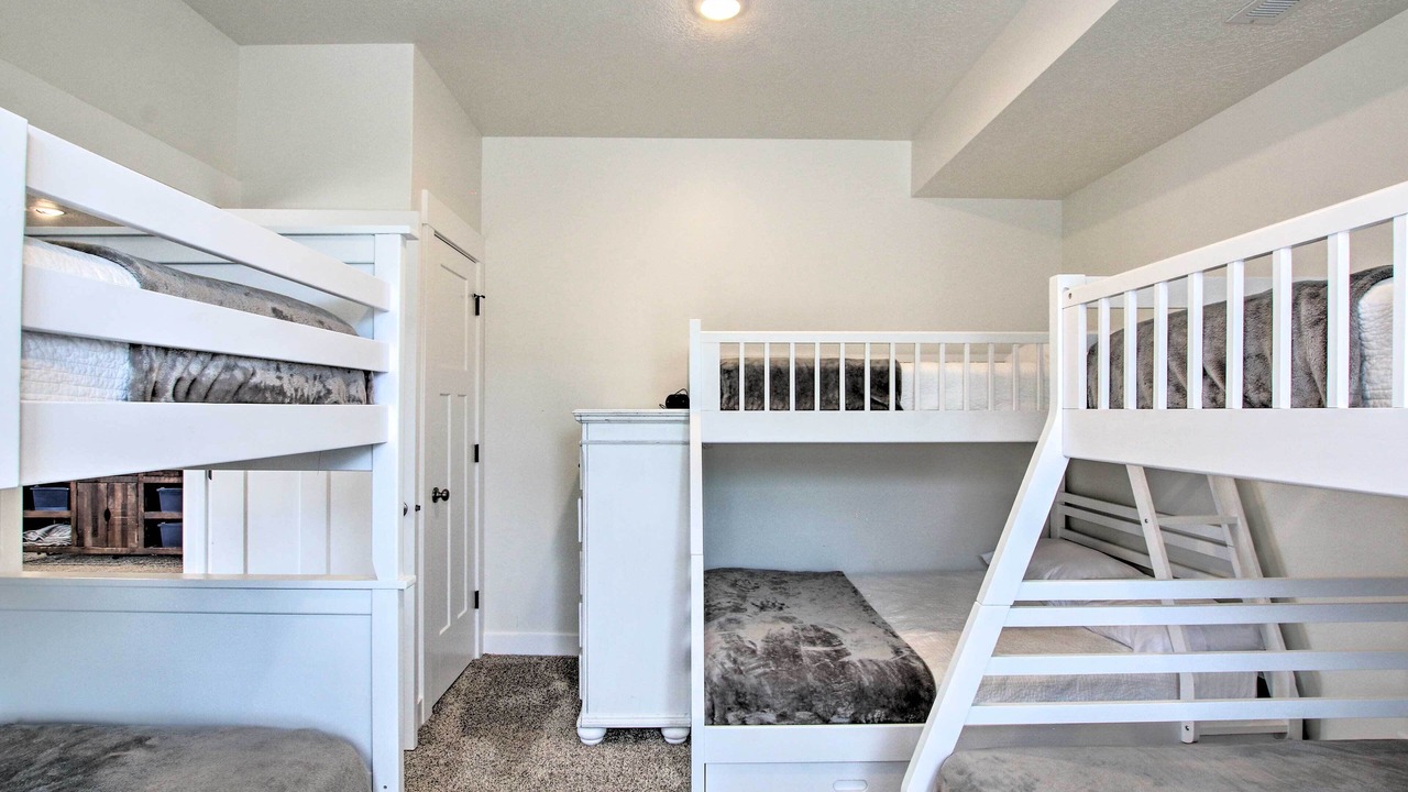 Photo of Bedroom in Sweetwater