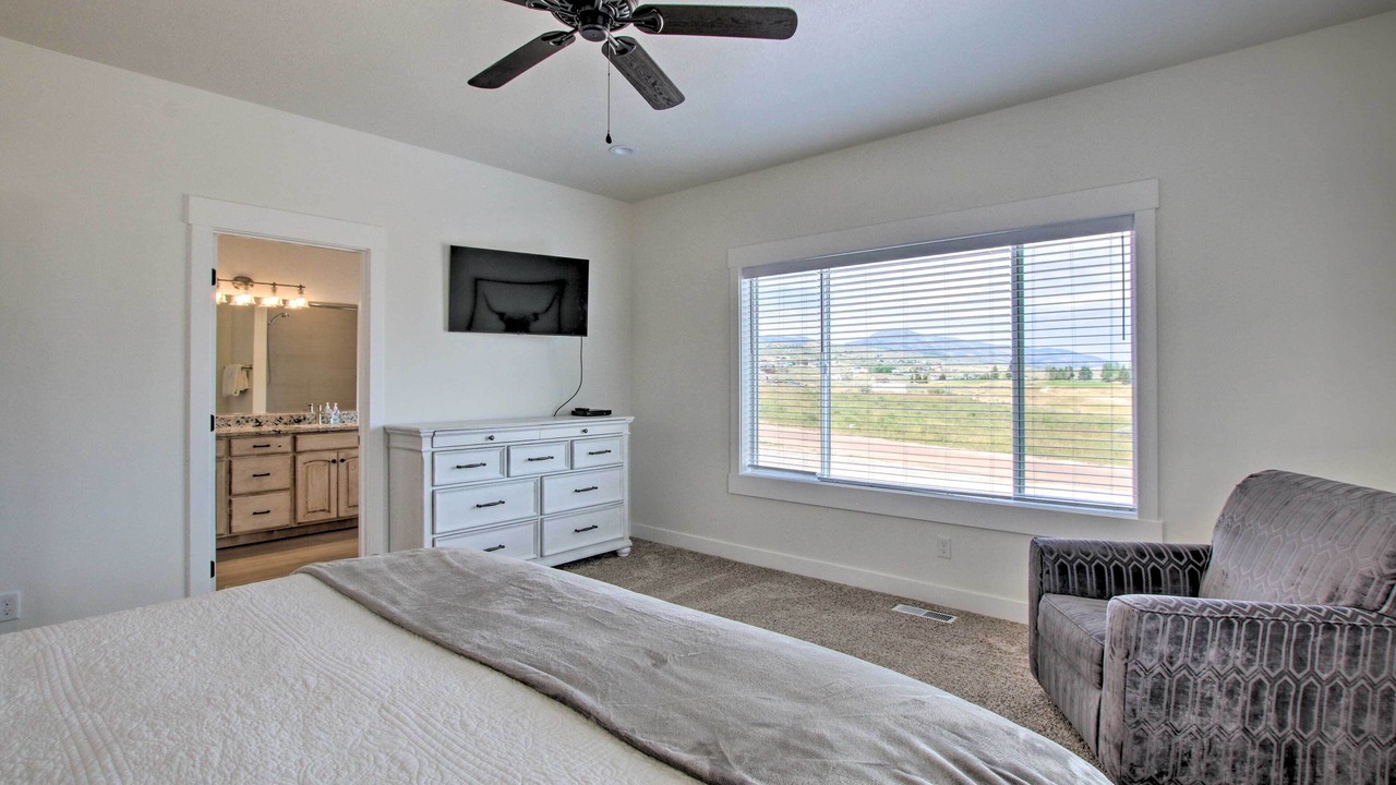 Photo of Bedroom in Sweetwater
