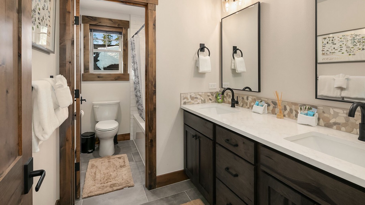 Photo of Bathroom in Cle Elum