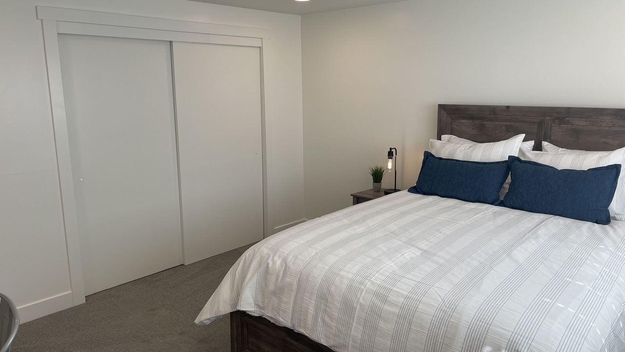 Photo of Bedroom in Millcreek