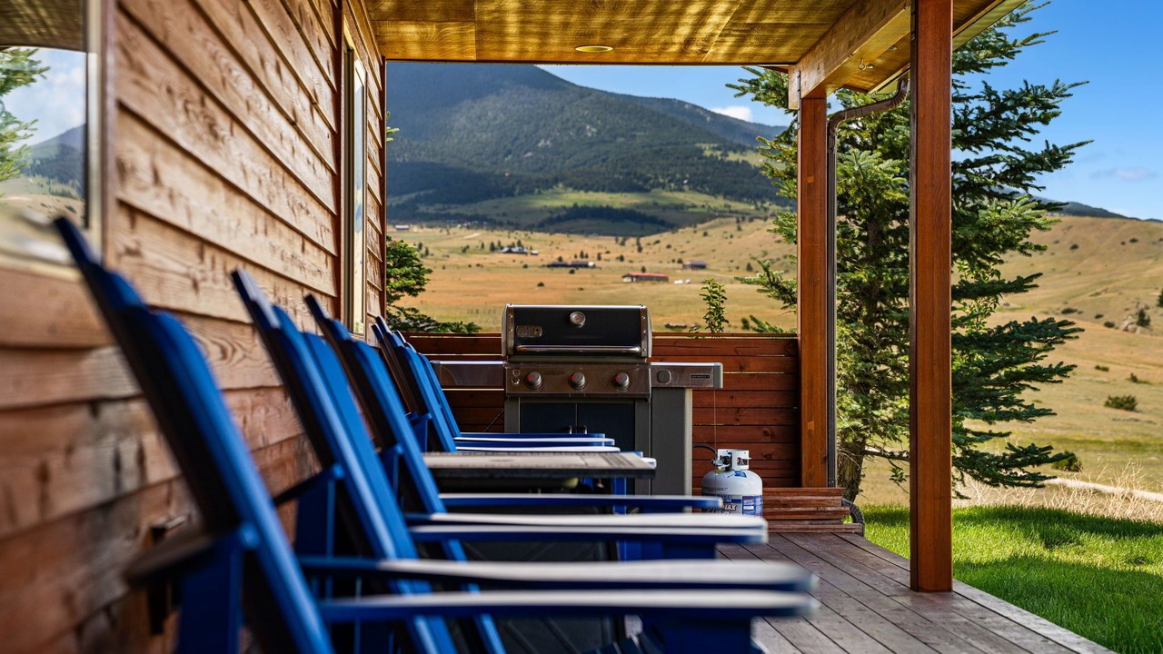 Photo of Patio Balcony in Wineglass