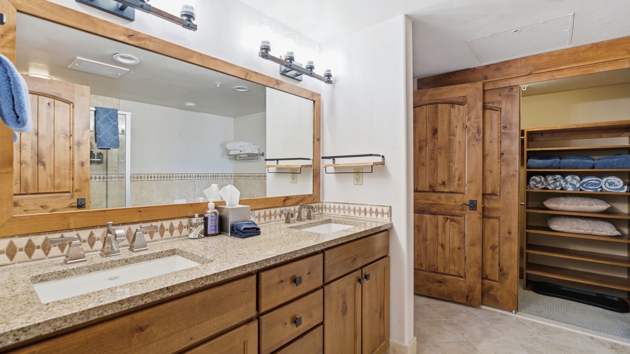 Photo of Bathroom in Tamarack