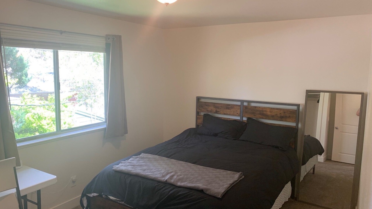 Photo of Bedroom in Millcreek