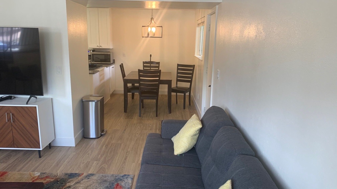 Photo of Livingroom in Millcreek