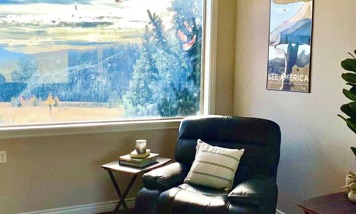 Photo of Livingroom in Pocatello